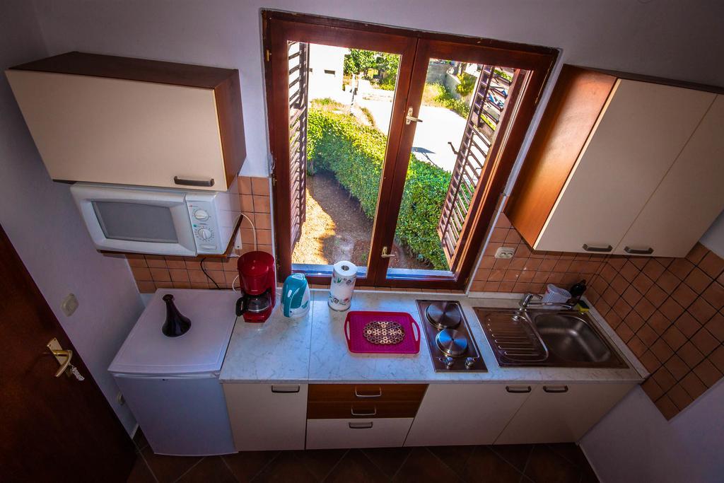 Apartman Joso Diklo Exterior photo