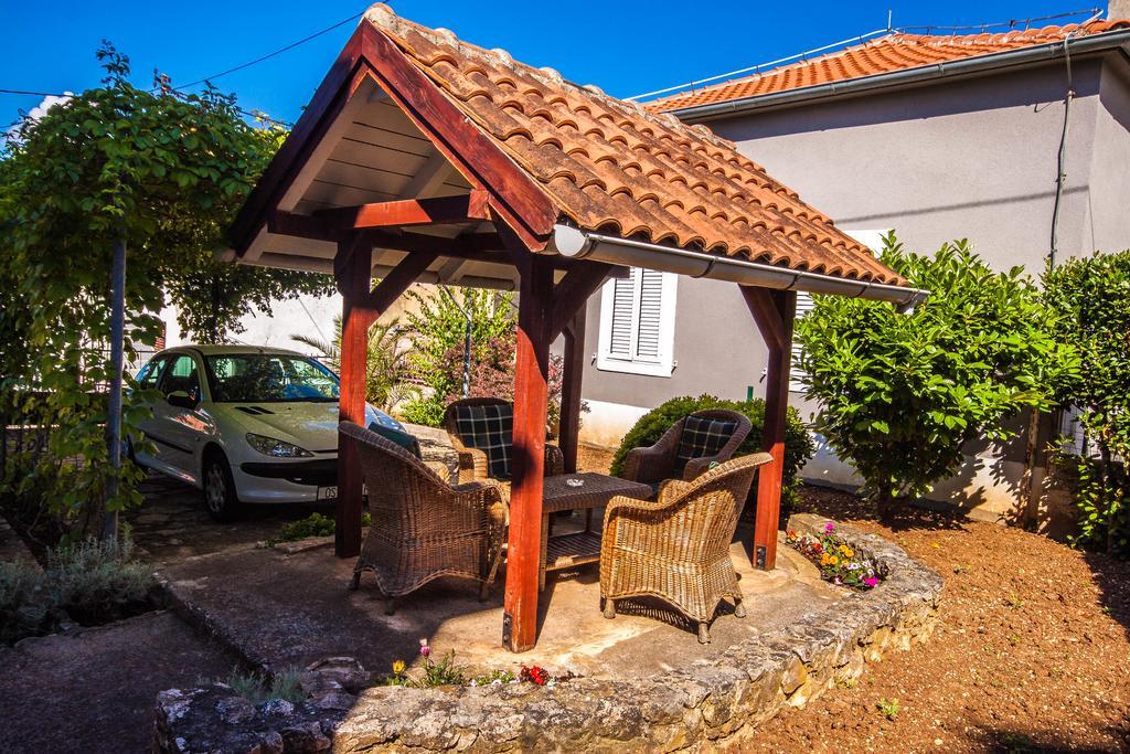 Apartman Joso Diklo Exterior photo