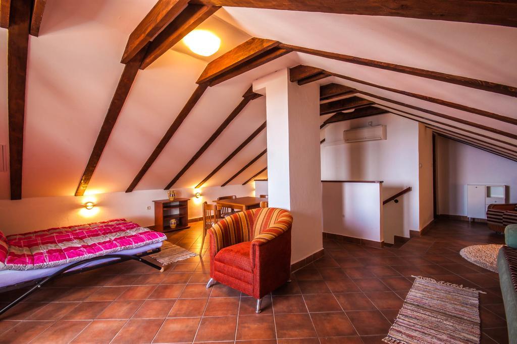 Apartman Joso Diklo Exterior photo