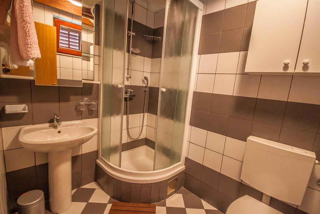 Apartman Joso Diklo Exterior photo